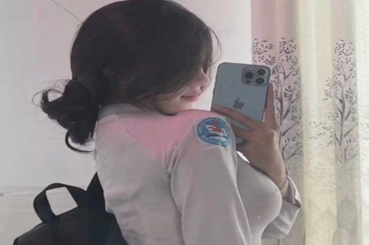 Sra. Lao Vanna Bardot quer ir a qualquer lugar