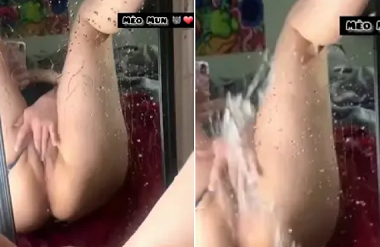Irmã romântica colocou pepino em sua lacuna