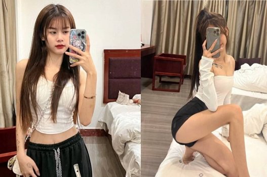 As mulheres jovens querem tirar uma selfie com brinquedos adultos